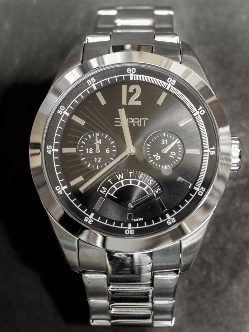 Illustration for article titled 30 Gorgeous Photos Of Timepieces